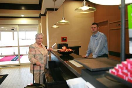 фото отеля Hampton Inn & Suites Cleburne