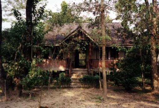 фото отеля Chitwan Jungle Lodge