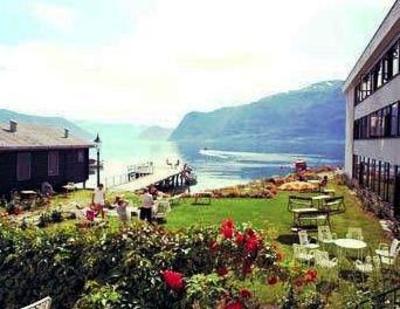 фото отеля Leikanger Fjord Hotel