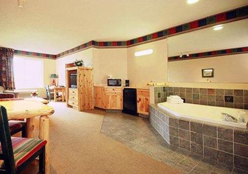 фото отеля Comfort Suites Rapid River Lodge