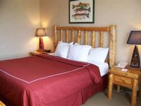 Comfort Suites Rapid River Lodge