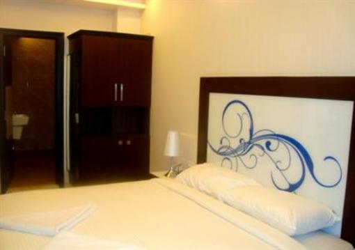 фото отеля Hotel Pitrashish Premium