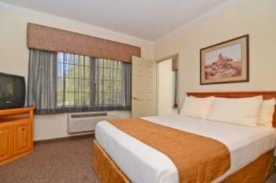 фото отеля Dinosaur Valley Inn and Suites
