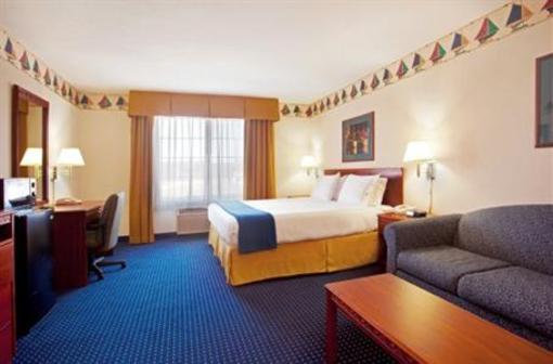 фото отеля Holiday Inn Express New Buffalo