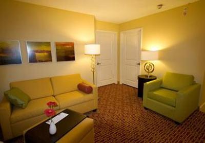 фото отеля TownePlace Suites Fayetteville North Springdale