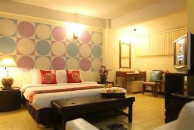 фото отеля Sawasdee Sukhumvit Inn