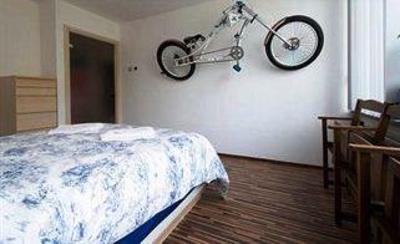 фото отеля Bed and Breakfast Amsterdam West