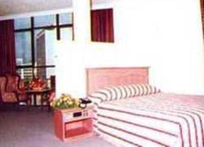 фото отеля Suria Hotel