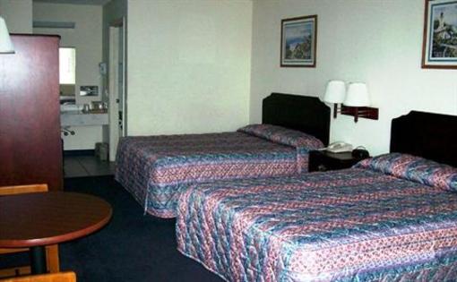 фото отеля American Inn and Suites White Hall