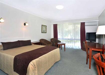 фото отеля Comfort Inn Admiral