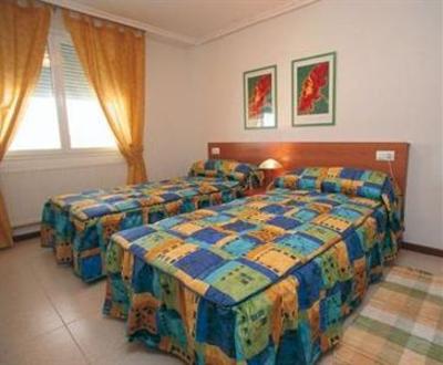 фото отеля Apartamentos San Fermin