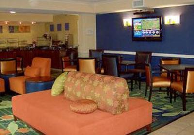 фото отеля Fairfield Inn & Suites Pittsburgh New Stanton