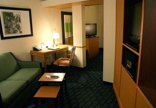 фото отеля Fairfield Inn & Suites Pittsburgh New Stanton