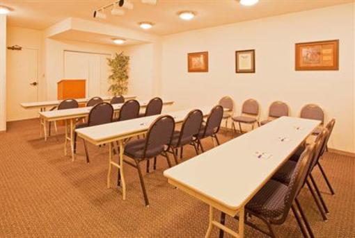 фото отеля Holiday Inn Express Hotel & Suites Ft. Payne