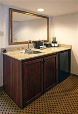 фото отеля Embassy Suites Denver - Southeast