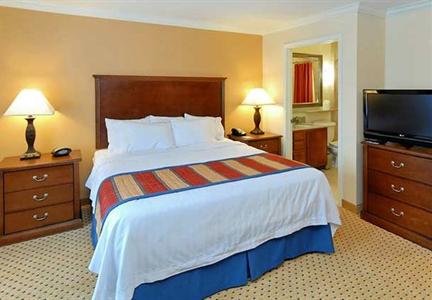 фото отеля TownePlace Suites Houston The Woodlands