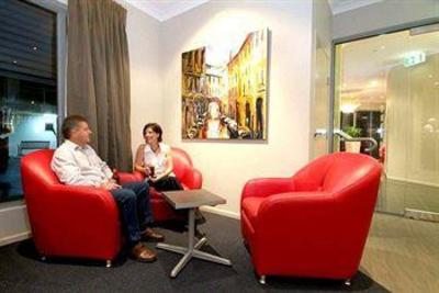 фото отеля Quality Hotel Platinum International
