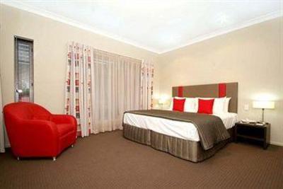 фото отеля Quality Hotel Platinum International