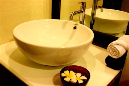 фото отеля Suvarnabhumi Suite Airport Hotel