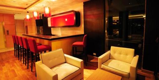 фото отеля Aspery Service Apartment Phuket