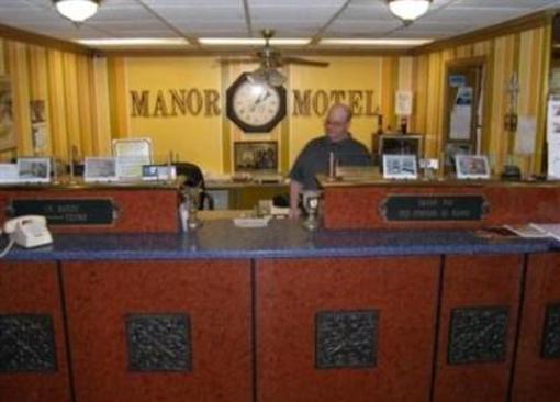 фото отеля The Manor Motel