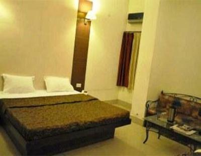 фото отеля Hotel Golden Deluxe Jaipur
