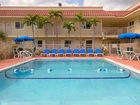 фото отеля Travelodge Riviera Beach West Palm
