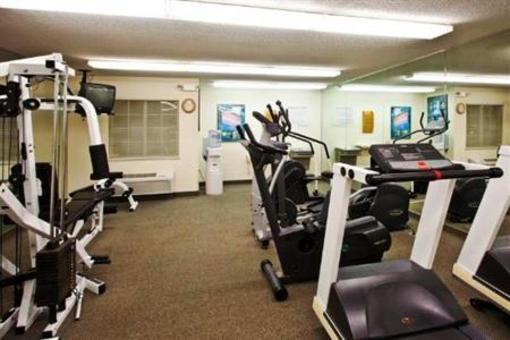 фото отеля Hawthorn Suites by Wyndham Detroit Farmington Hills