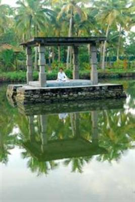 фото отеля Shravanam Greens Resort