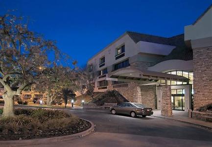 фото отеля Courtyard by Marriott Rancho Bernardo