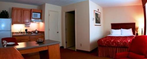 фото отеля Home-Towne Suites Auburn
