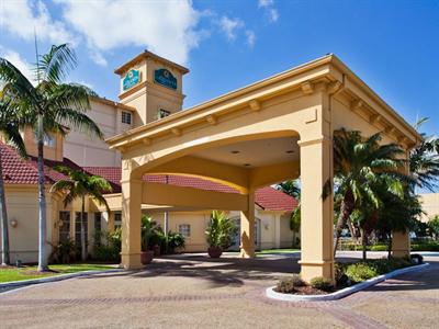 фото отеля La Quinta Inn & Suites Miami Airport West
