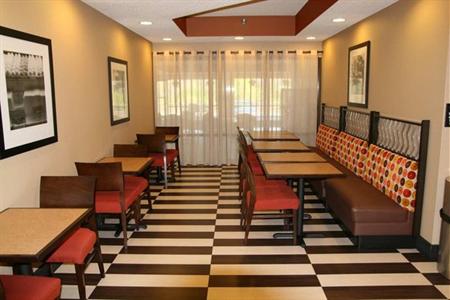 фото отеля Hampton Inn Appleton