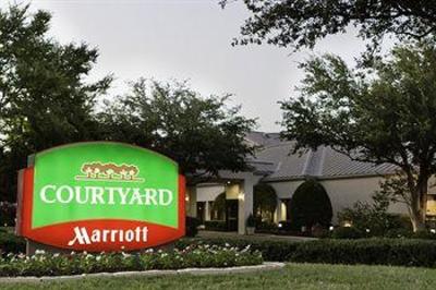 фото отеля Courtyard by Marriott DFW Airport North / Irving