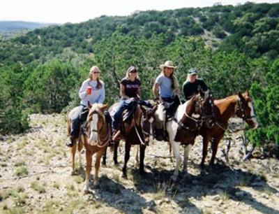 фото отеля Flying L Guest Ranch