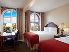 фото отеля Holiday Inn Express Santa Barbara