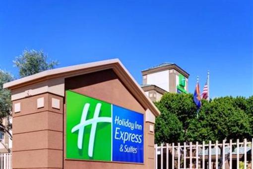 фото отеля Holiday Inn Express Phoenix Downtown