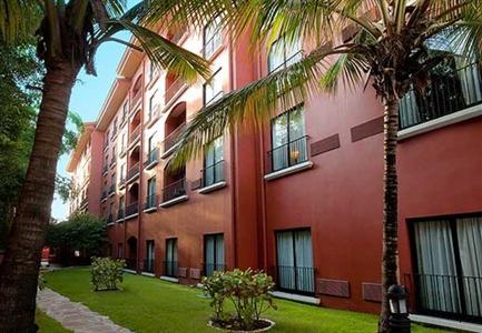 фото отеля Courtyard Santo Domingo