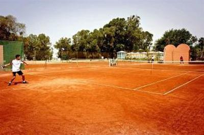 фото отеля El Pueblo Tamlelt