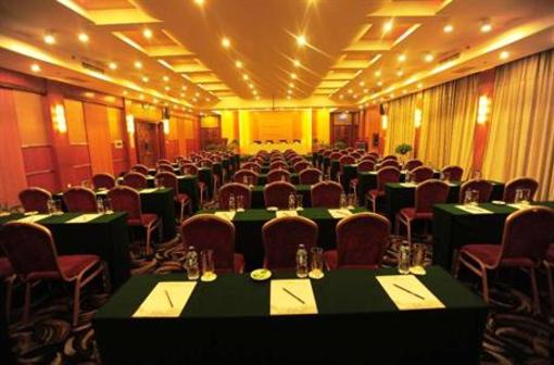 фото отеля Yujing Garden Holiday Hotel