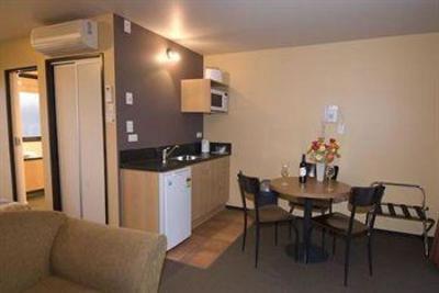 фото отеля Broadway Motel Picton (New Zealand)