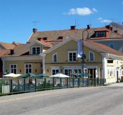 фото отеля Garvaregarden B&B