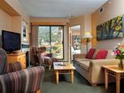 фото отеля Delta Whistler Village Suites
