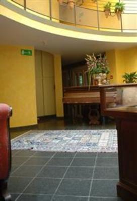 фото отеля Cote Cour Cote Jardin