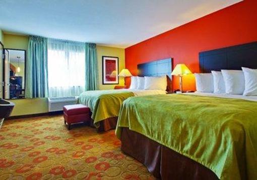 фото отеля Suburban Extended Stay Hotel Cedar Falls