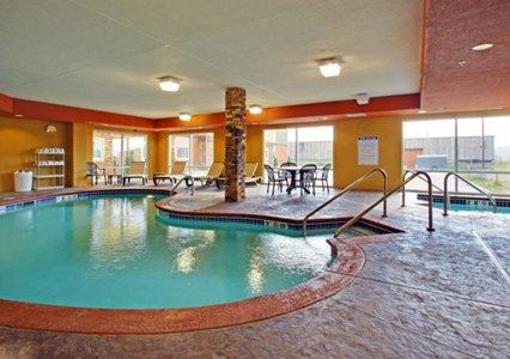 фото отеля Suburban Extended Stay Hotel Cedar Falls