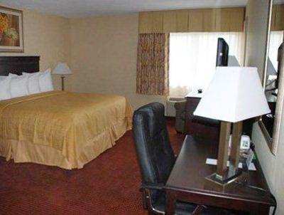 фото отеля Quality Inn & Suites Westampton-Mount Holly