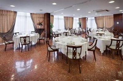 фото отеля Hotel Gaudi Reus