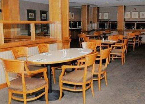 фото отеля Clarion Hotel Overland Park