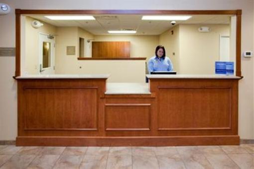 фото отеля Candlewood Suites Minot